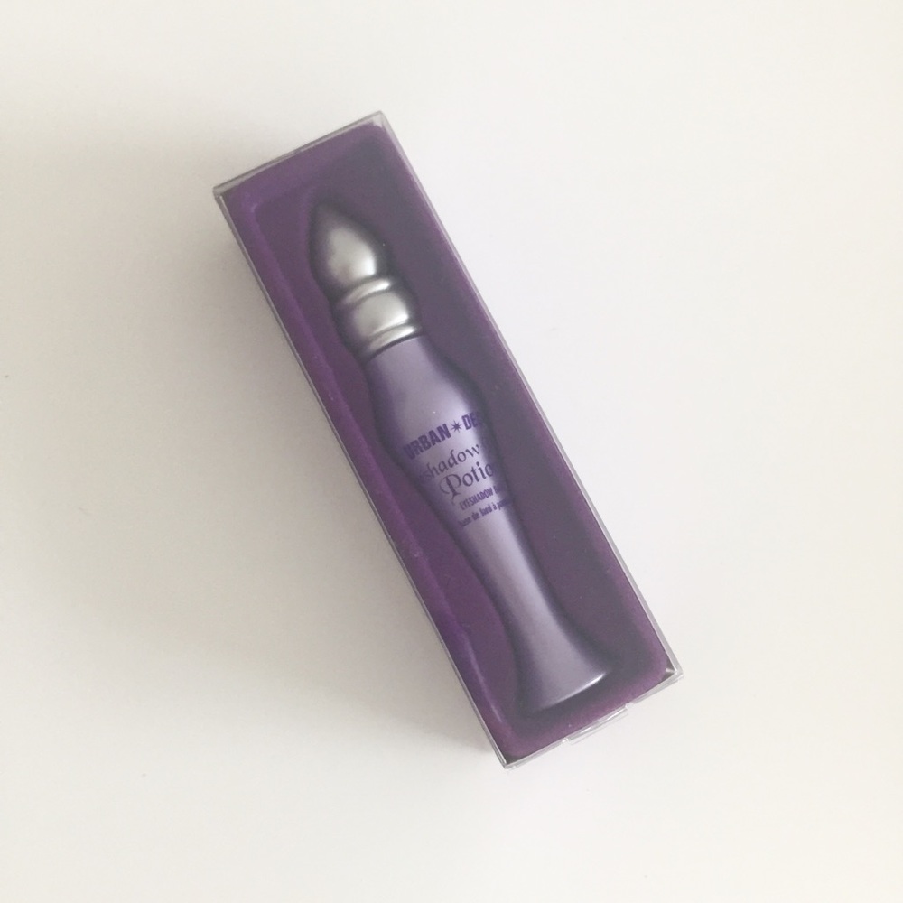 ⭐️HP⭐️Urban Decay Original Eyeshadow Primer Potion